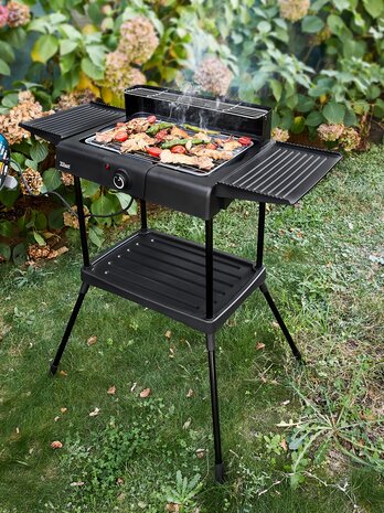 Zilan Staande Elektrische Barbecue &ndash; 2400W BBQ met Waterbak, Windscherm & 2 Zijtafels &ndash; In Hoogte Verstelbaar Grillrooster